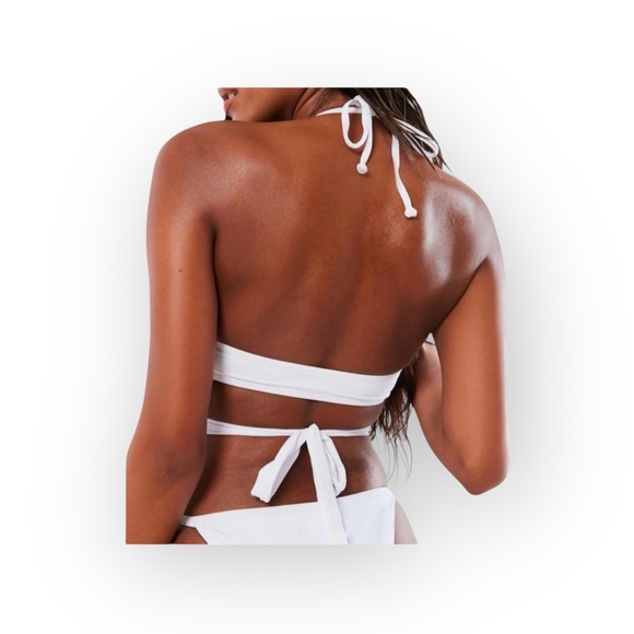 new Missguided ღ Cross Over Front Bikini Top ღ Cut Out Halter ღ White ღ 6 - Picture 3 of 16
